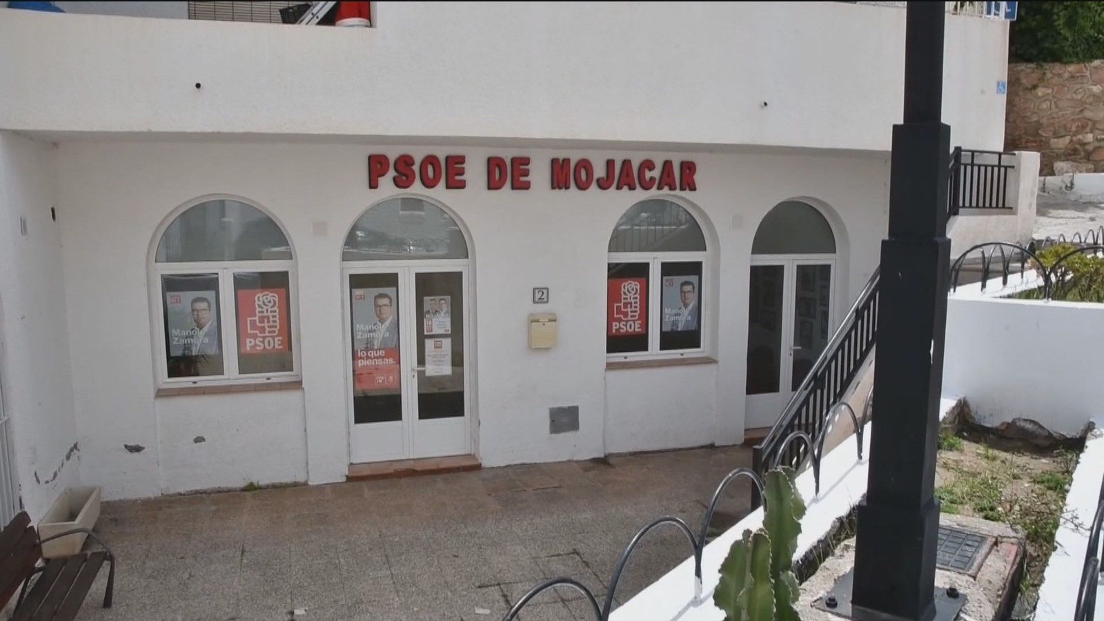 González Pons denuncia una "trama de compra de votos" que "implica" al PSOE y a sus socios