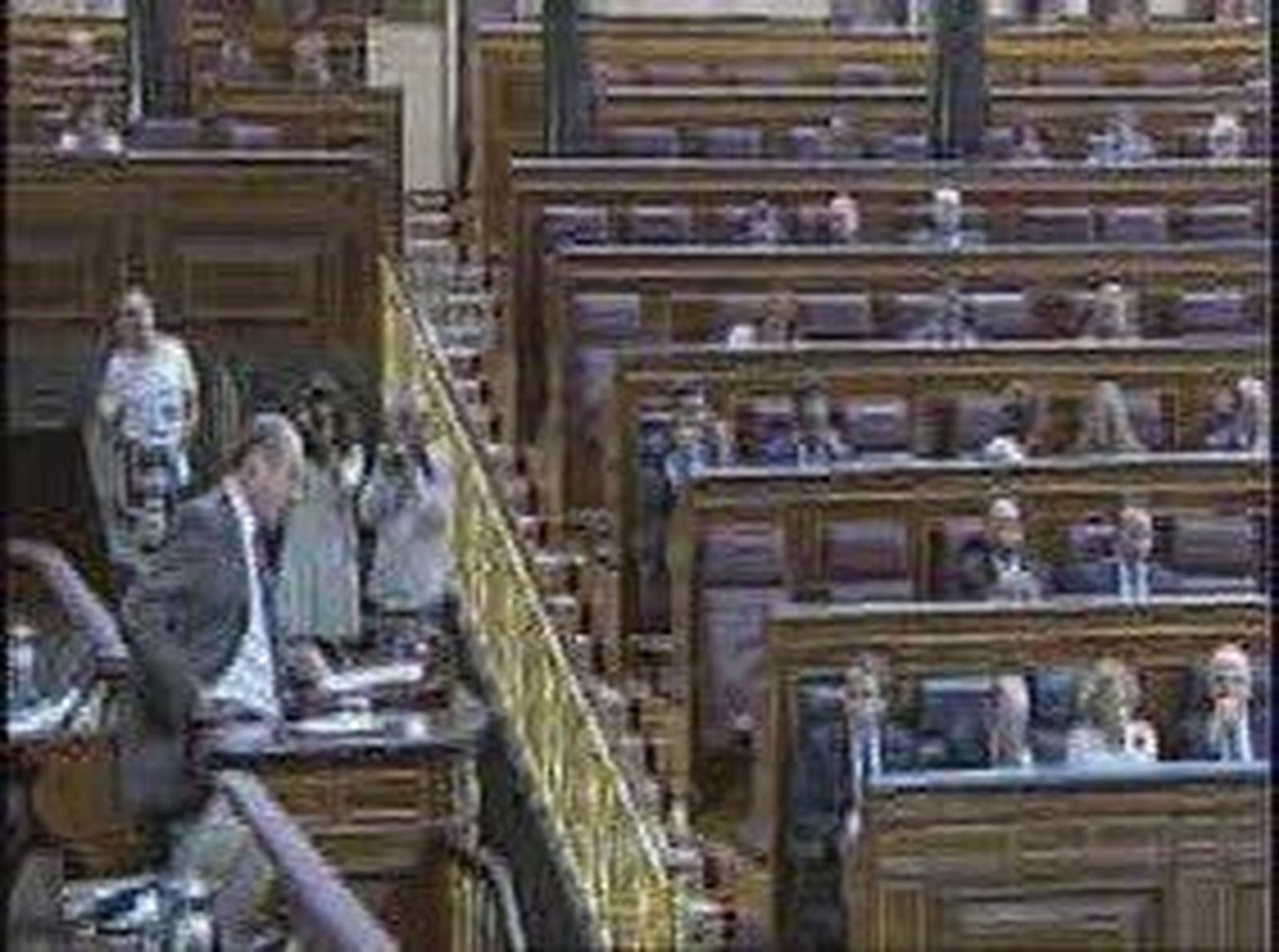 La protección de los hipotecados y el crédito centran las propuestas de resolución de los grupos