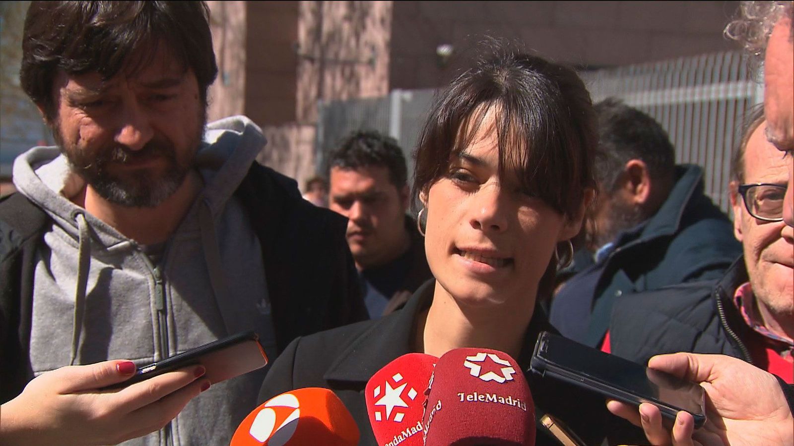 Isabel Serra, partidaria de la precontratación de 2 horas para usar un VTC