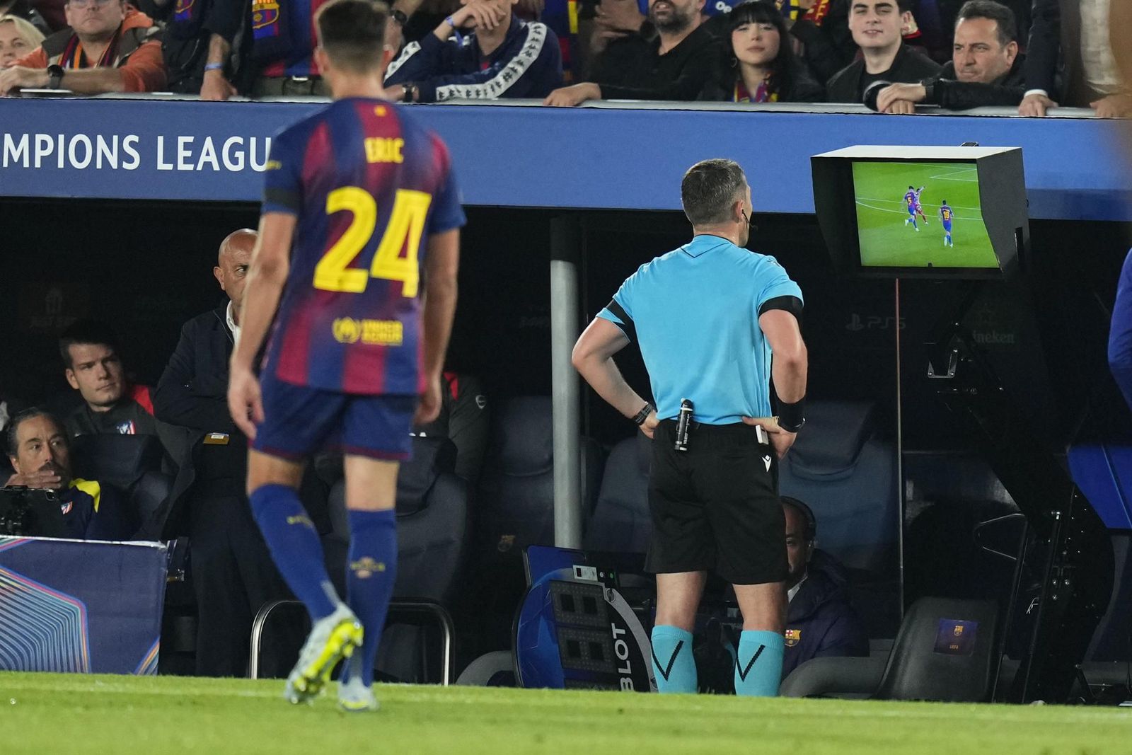 La UEFA rechaza la queja formal del Barça por el arbitraje contra el Atlético