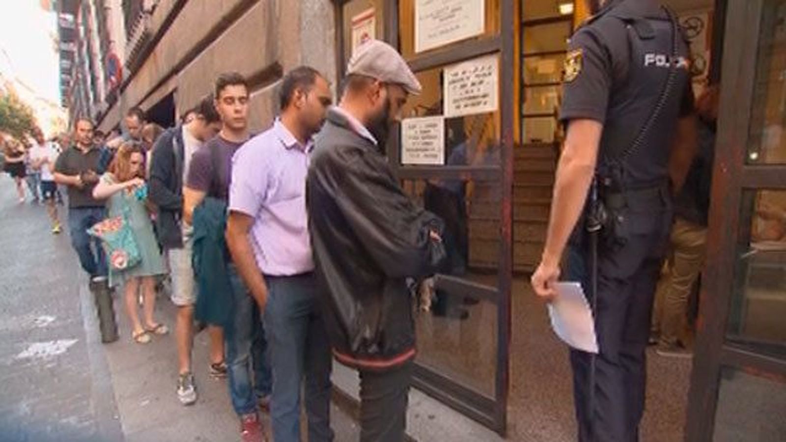 La renovación del DNI colapsa algunas comisarías madrileñas