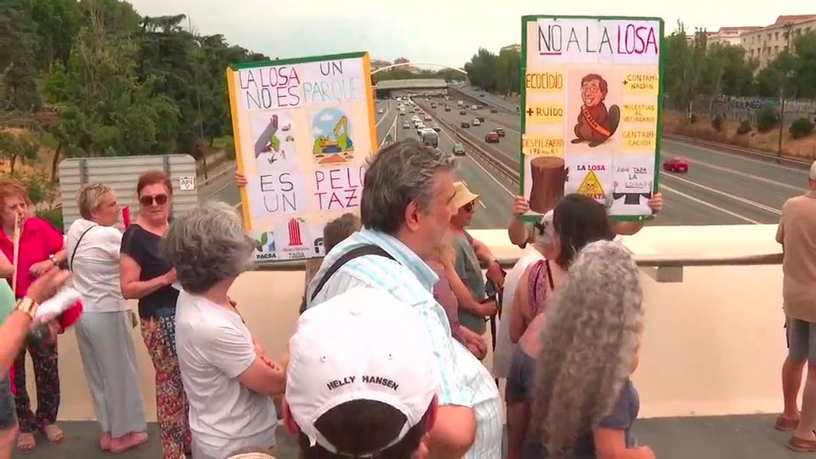 Vecinos de Ventas se manifiestan contra la cubrición de la M-30