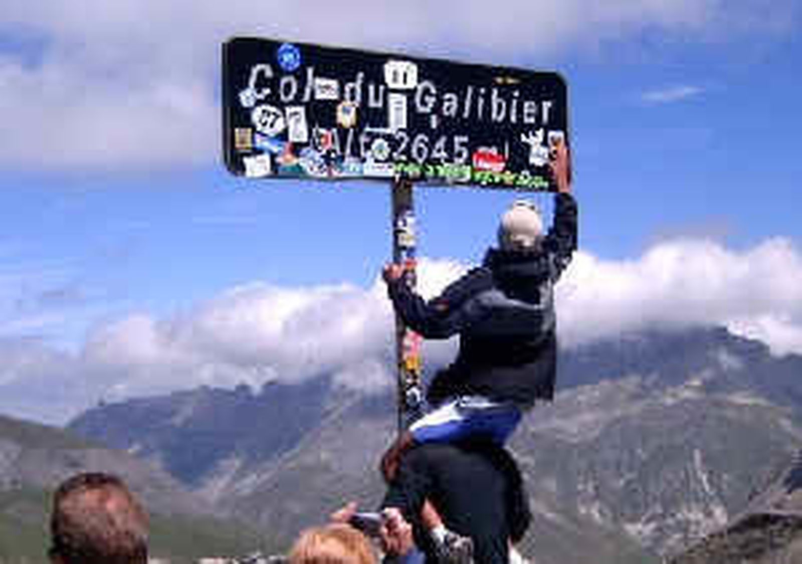El Tour toca techo en el centenario del primer ascenso del Galibier