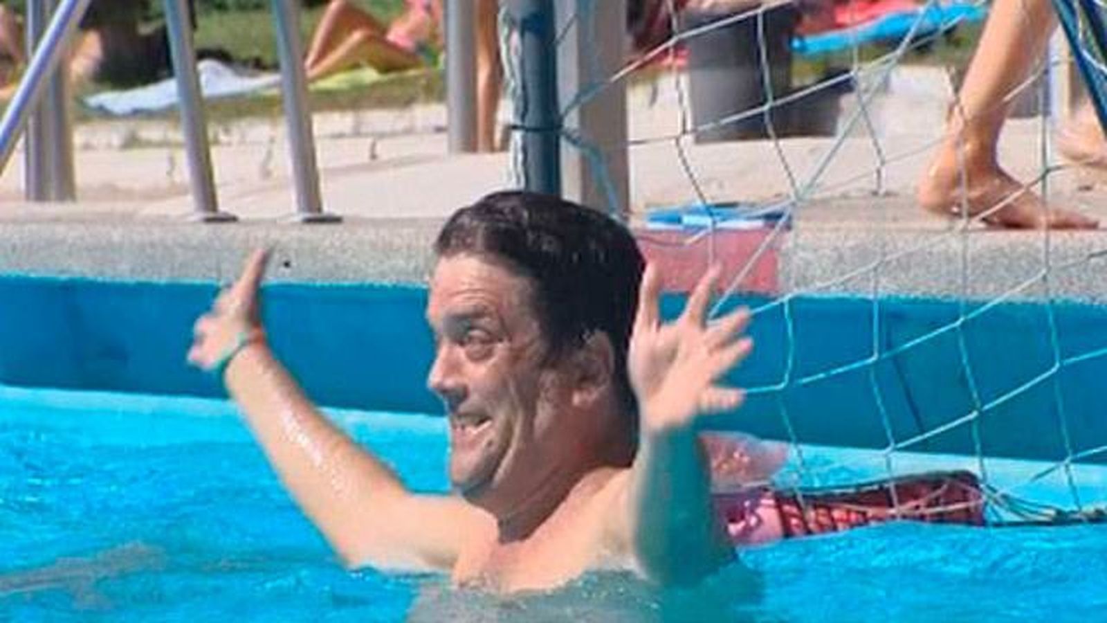 La piscina municipal de Casa de Campo permite este domingo acudir sin bañador