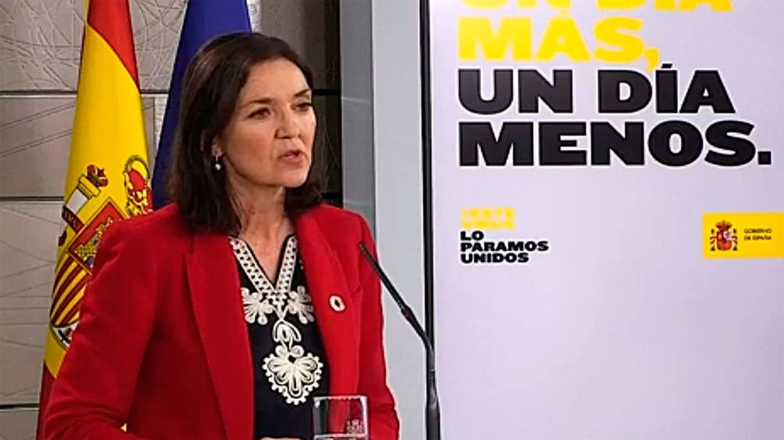 La ministra Maroto rectifica tras afirmar que la erupción de La Palma "es reclamo turístico que podemos aprovechar”