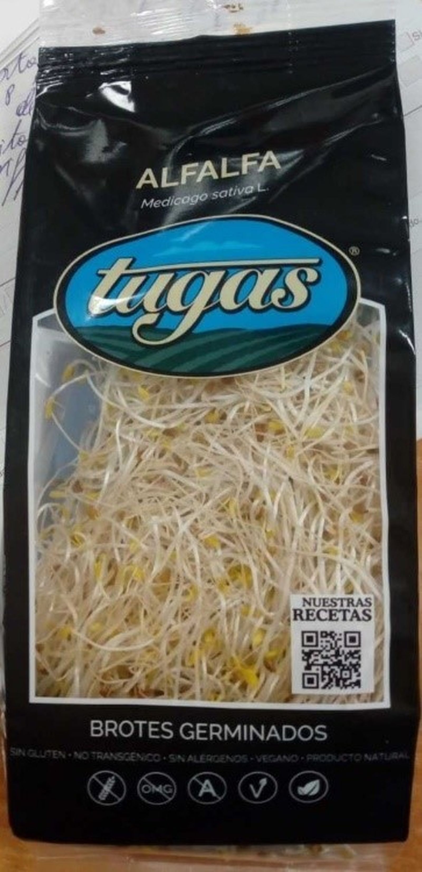 Envase de brotes germinados de alfalfa