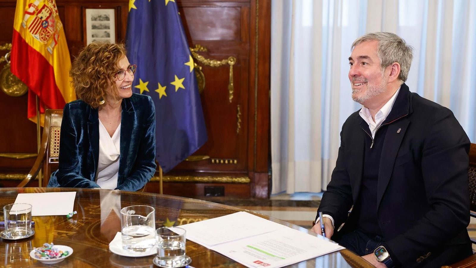 El Gobierno espera cerrar el acuerdo sobre el reparto de menores migrantes