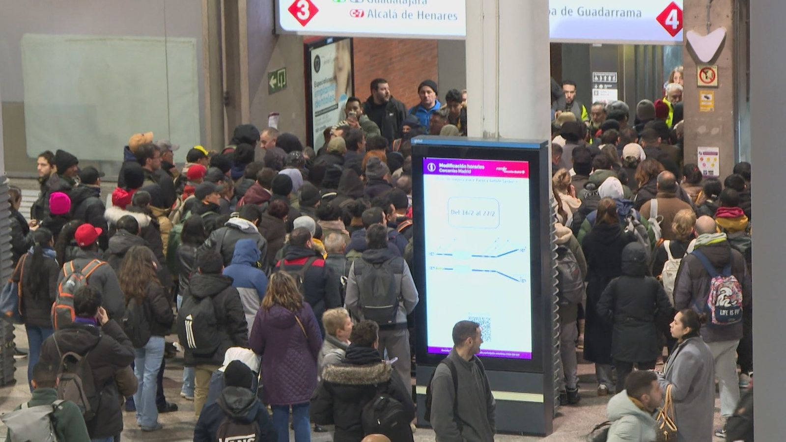 Cancelaciones, retrasos y falta de información, el primer día de huelga en los trenes