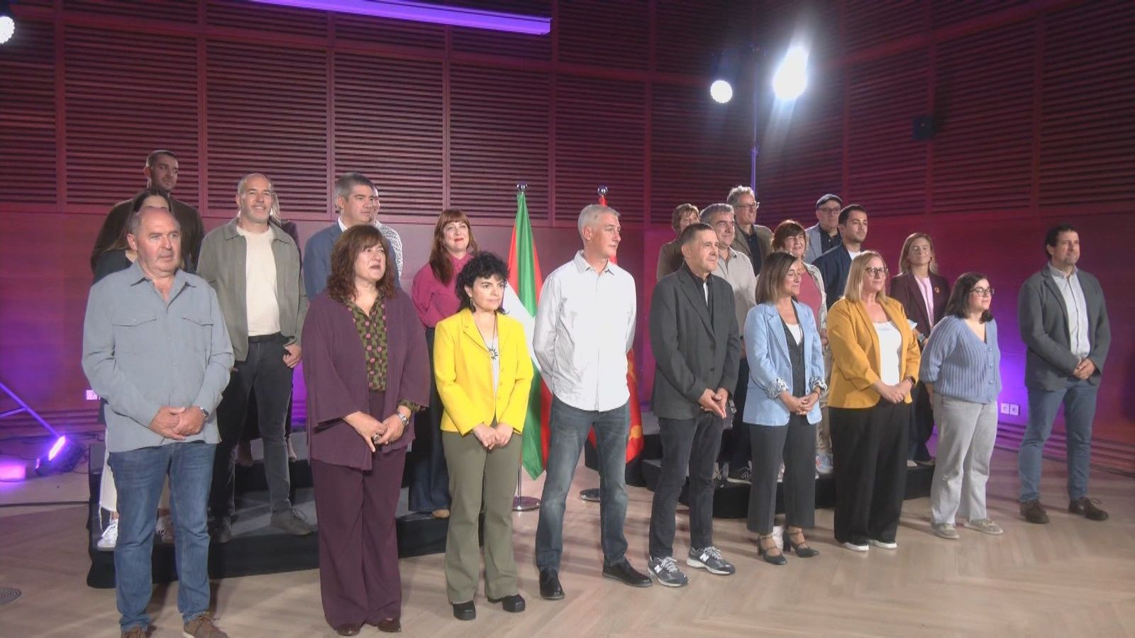 Otegi afirma que Bildu es "la izquierda del PSOE" que puede "cerrar el paso al gobierno FeiVox"