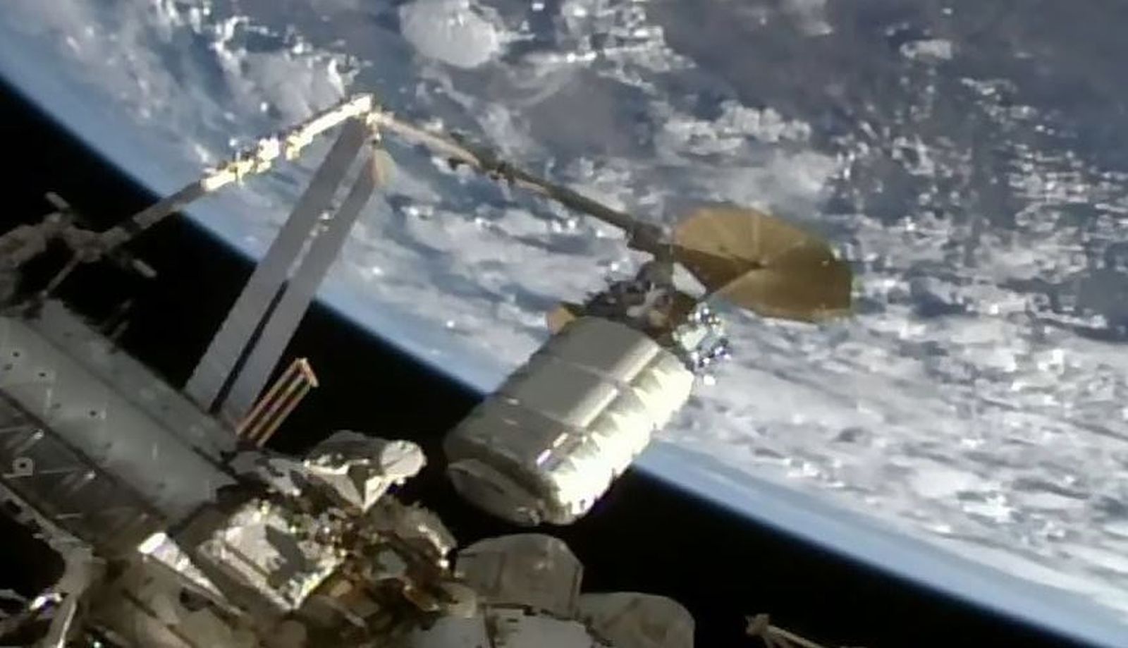 Atraque de Cygnus 19 en la Estación Espacial Internaciona
