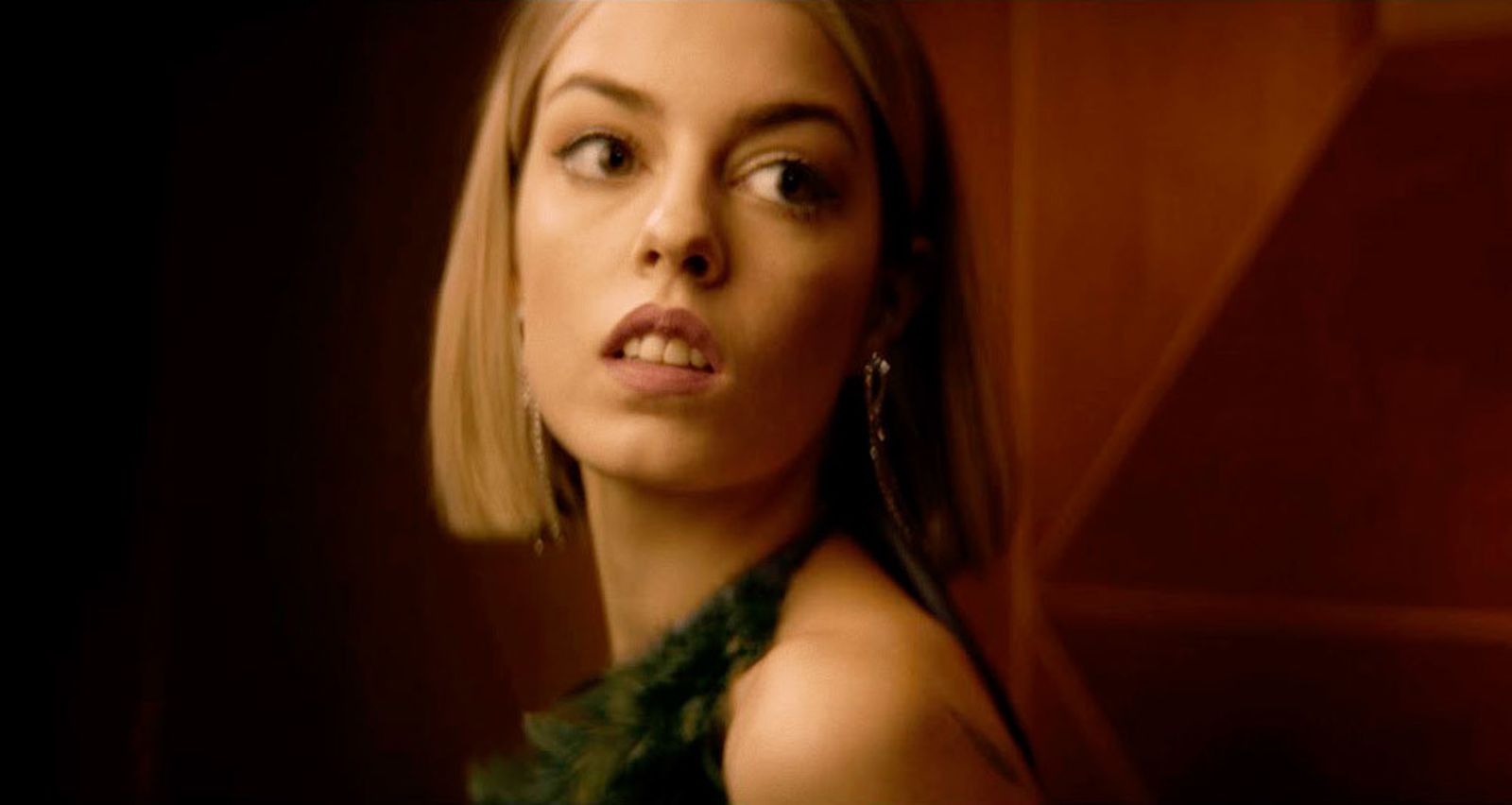 Nerea Rodríguez en el videoclip 'Doble o nada'