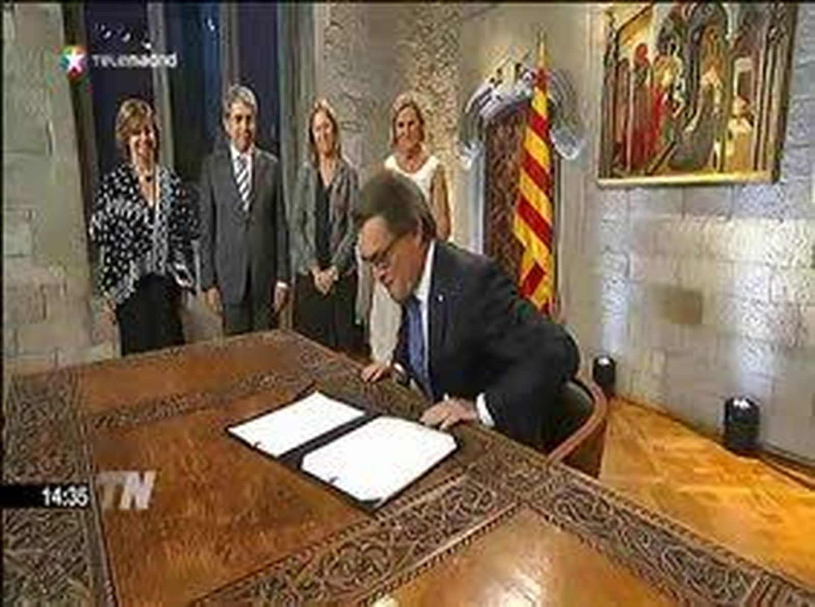 El PP plantea cambios en la Constitución sobre sanidad y educación