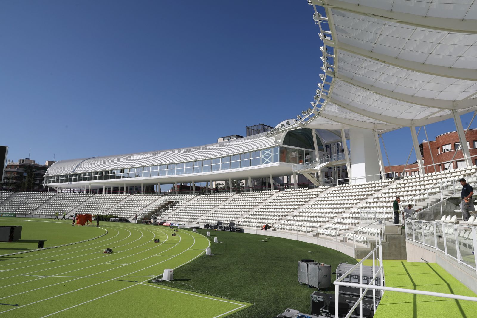 Almeida inaugura este domingo el ‘Meeting Madrid’ en el estadio Vallehermoso