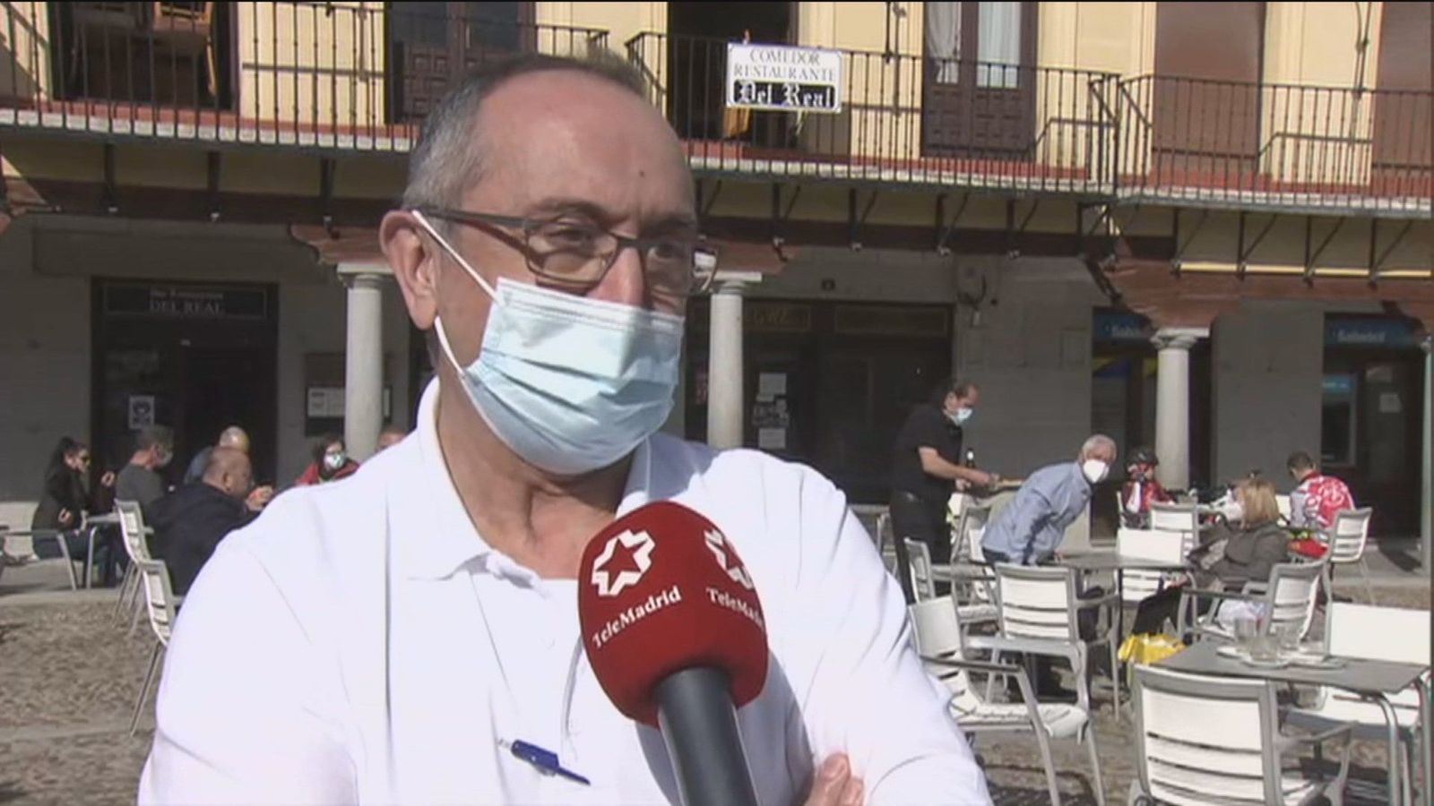 Esperanza en la hostelería madrileña tras el aumento de las reservas y una hora más de toque de queda