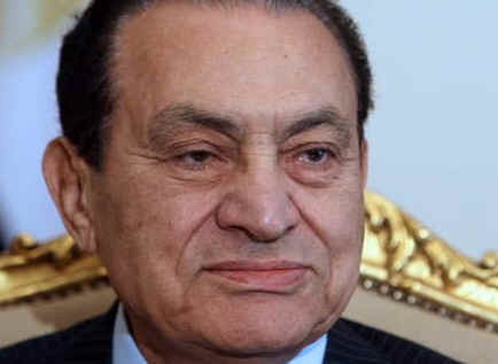 El expresidente egipcio Hosni Mubarak  "se está muriendo", según su abogado