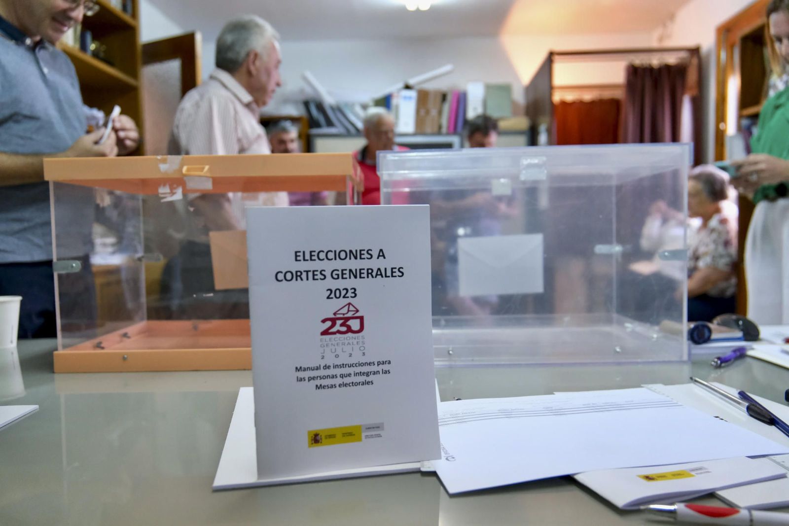 La 'ley de nietos' dispara casi un 40% el voto exterior en Madrid