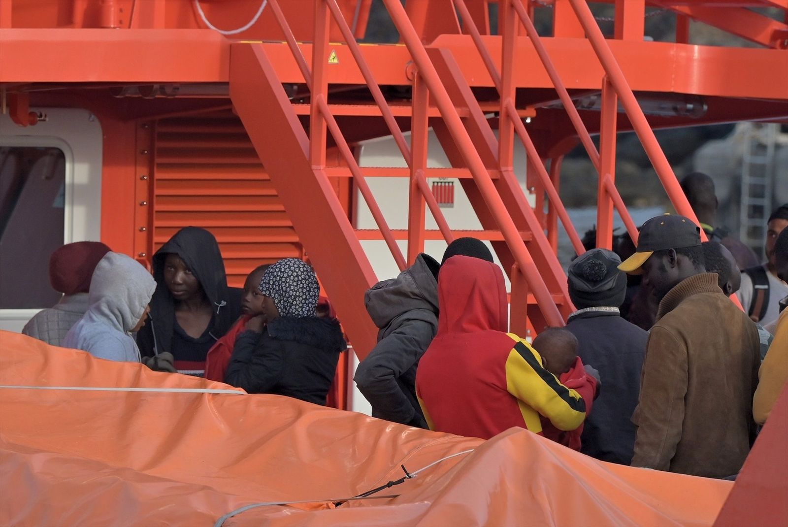 Finaliza sin acuerdo la reunión del Gobierno con las Comunidades sobre el reparto de migrantes