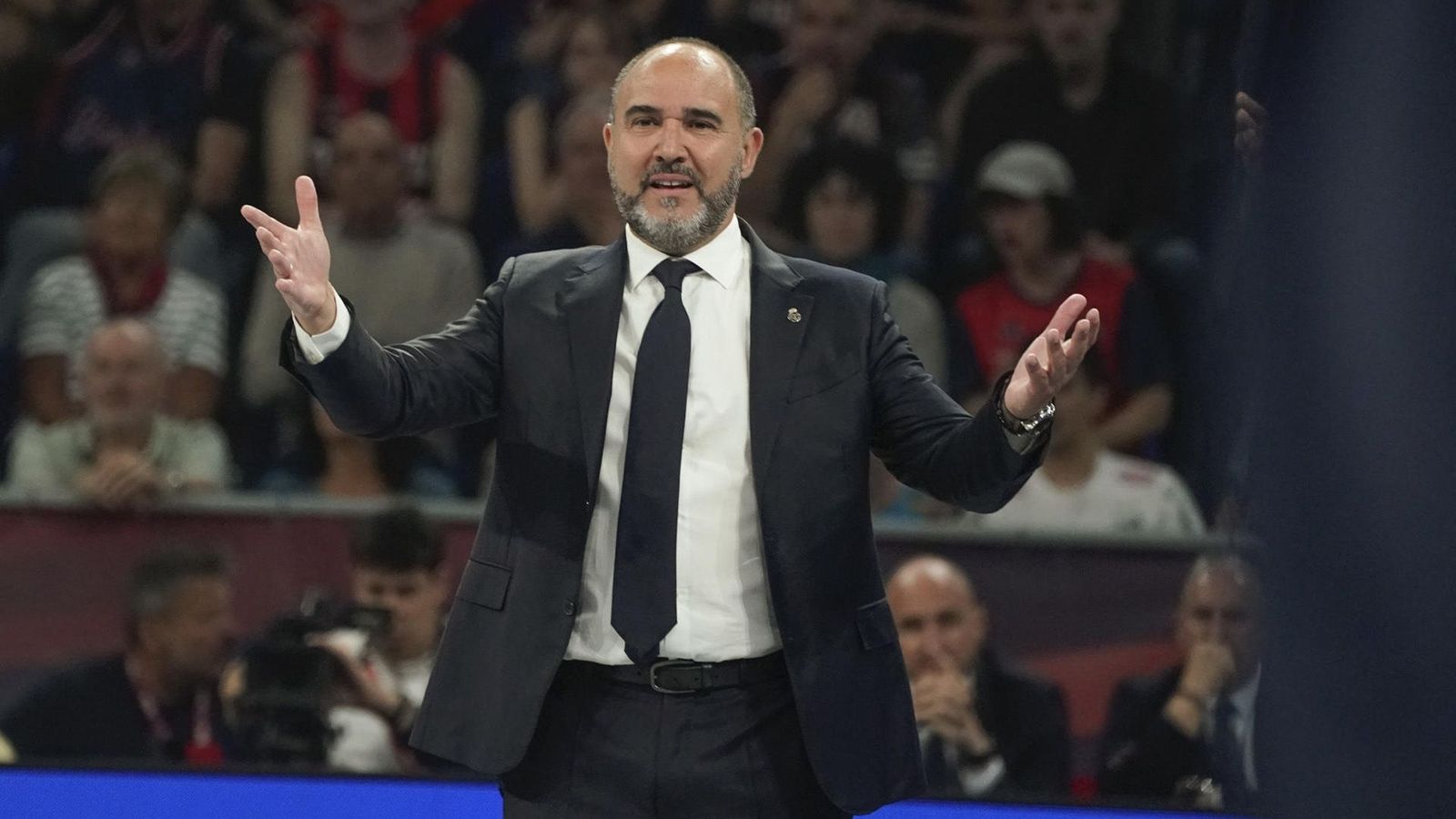 Chus Mateo, sobre el Unicaja: “Va a ser una semifinal dura, tenemos que ser fuertes mentalmente”