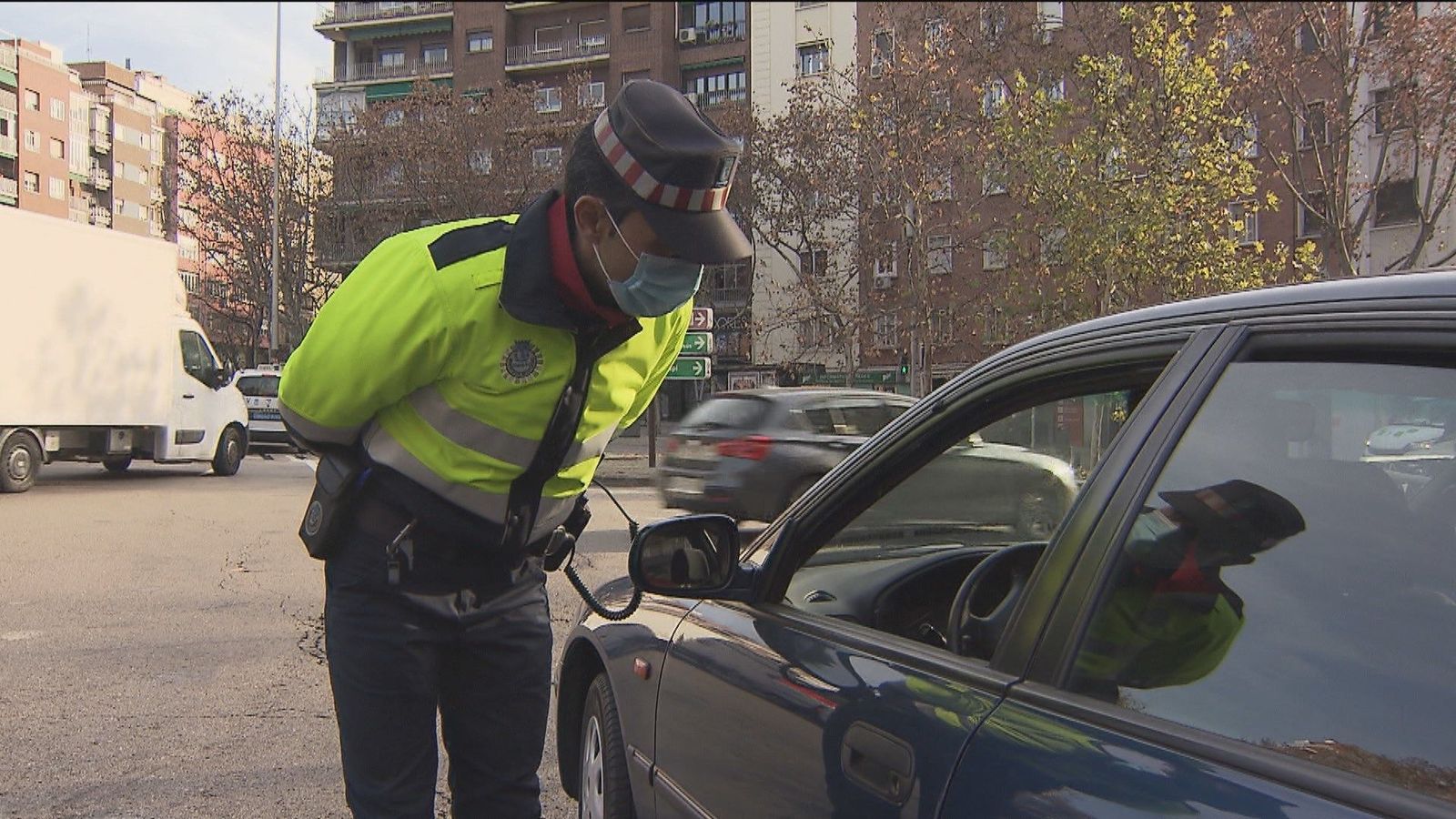 Los coches sin etiqueta medioambiental ya no pueden circular por el interior de la M-30