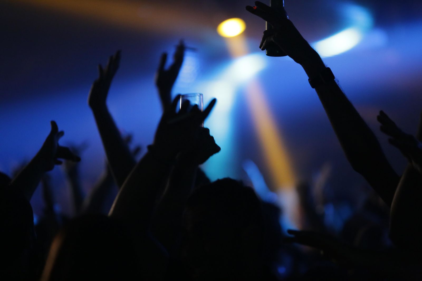 Pisos turísticos, fiestas y molestias vecinales. ¿Un trío inseparable?