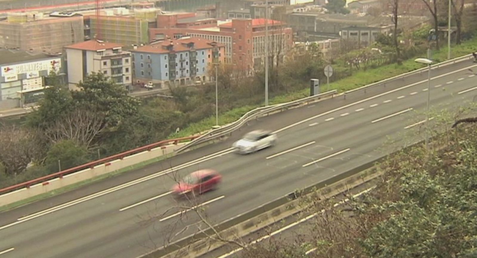 Desconcertados por los flashazos de un radar en pruebas en Bilbao