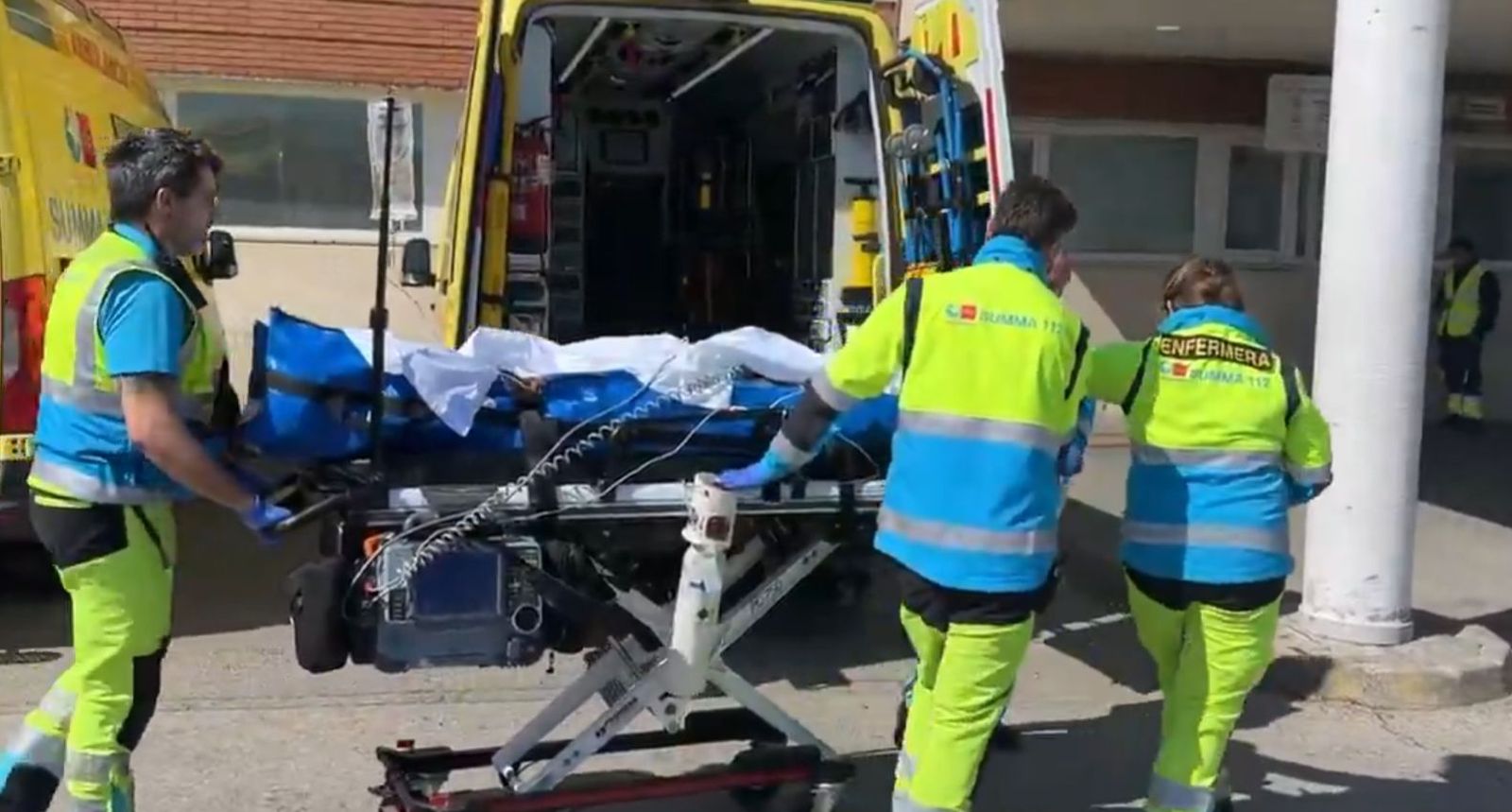 En estado grave un trabajador tras caer desde un andamio en Fuenlabrada