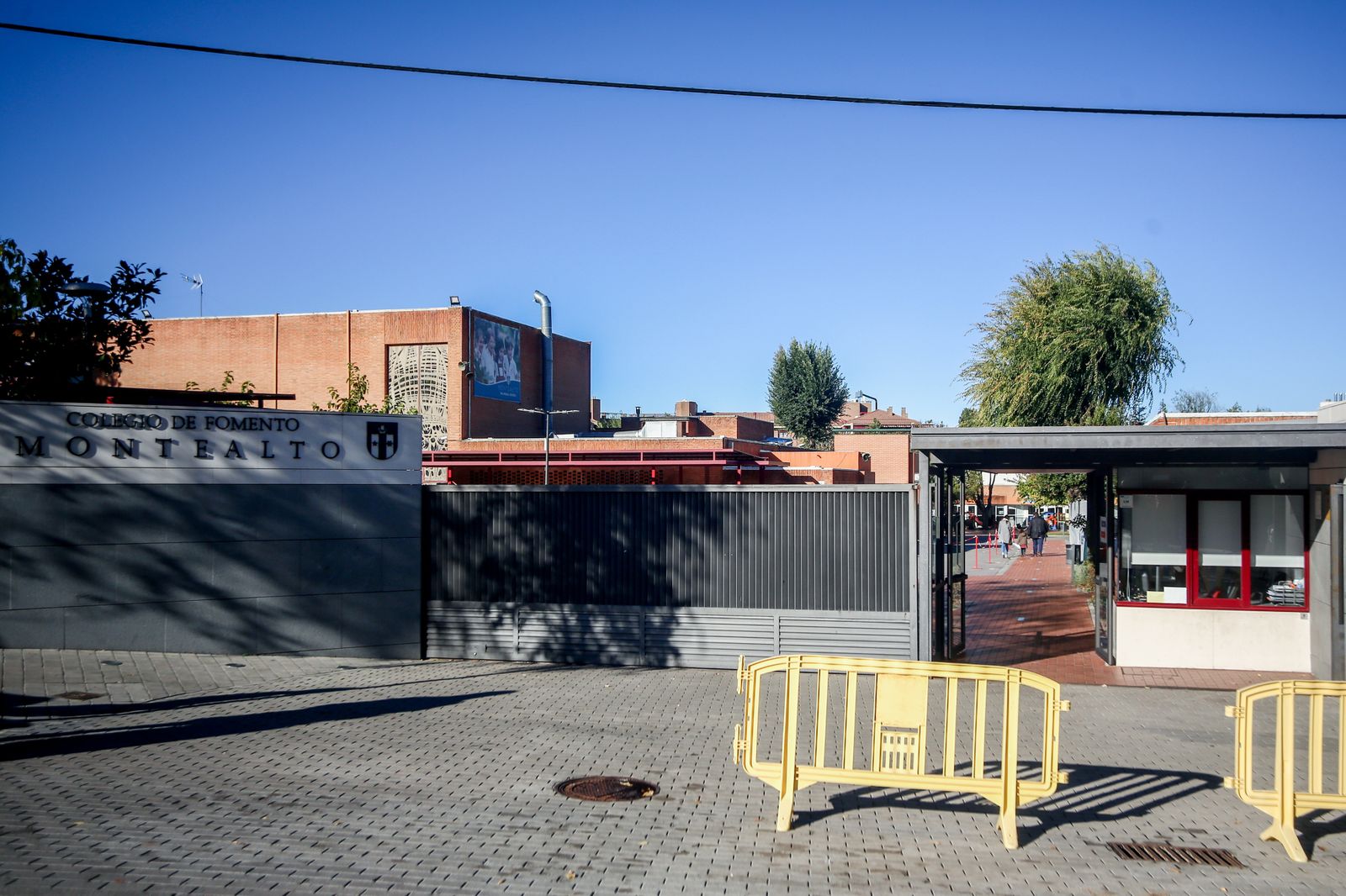 Imagen del colegio de Mirasierra donde se produjo un atropello mortal