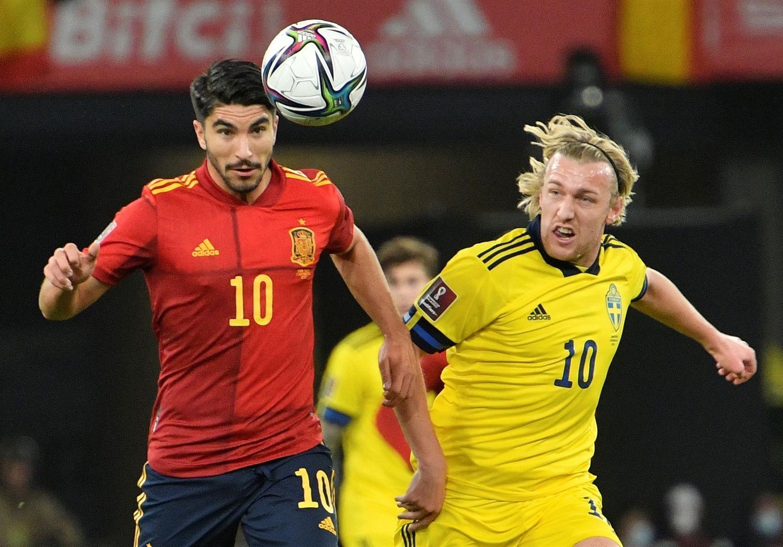 Carlos Soler ante Suecia