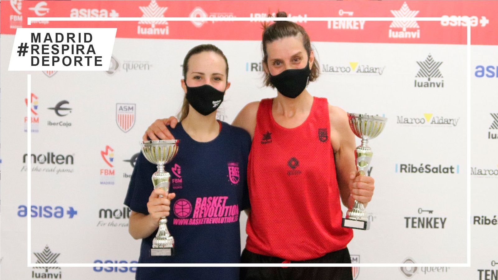 Alba y Emma Bezos