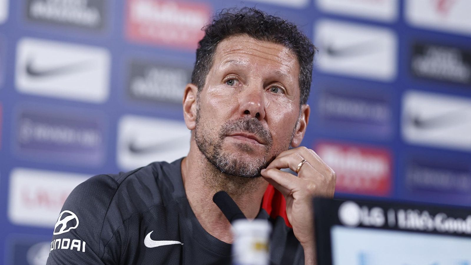 Simeone: "La temporada del Atlético es entre buena y muy buena"