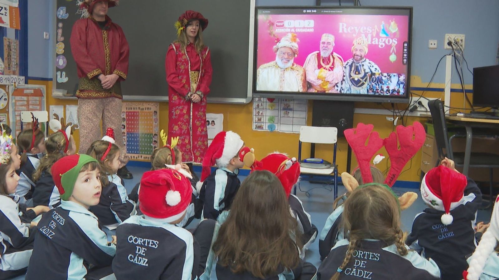 El 012 vuelve a repartir ilusión ampliando mil nuevas citas para contactar con videollamada a los Reyes Magos