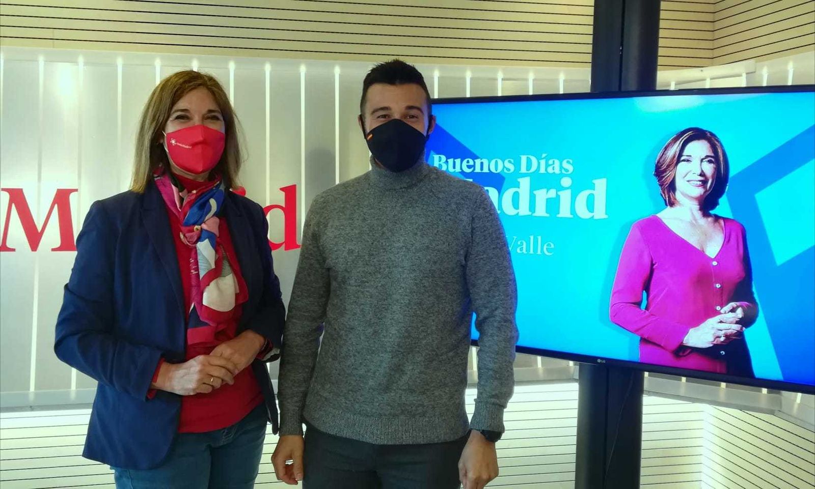 Francisco Díaz, alcalde de Loyozuela, con Ely del Valle