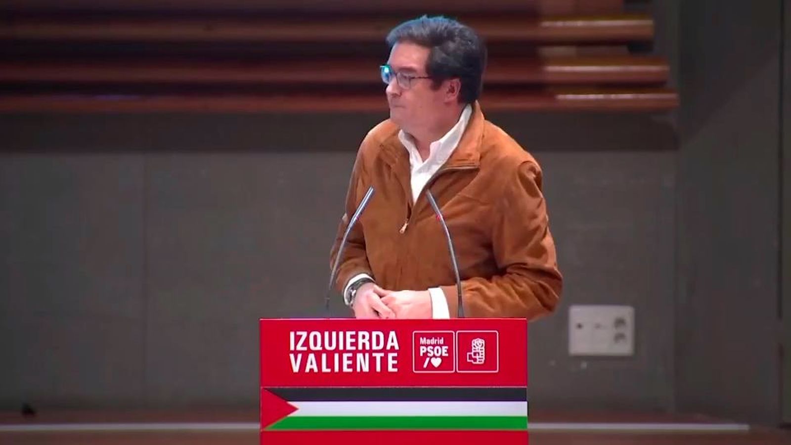 Óscar López carga contra el PP  a los que tilda de "soberbios" e "inhumanos"