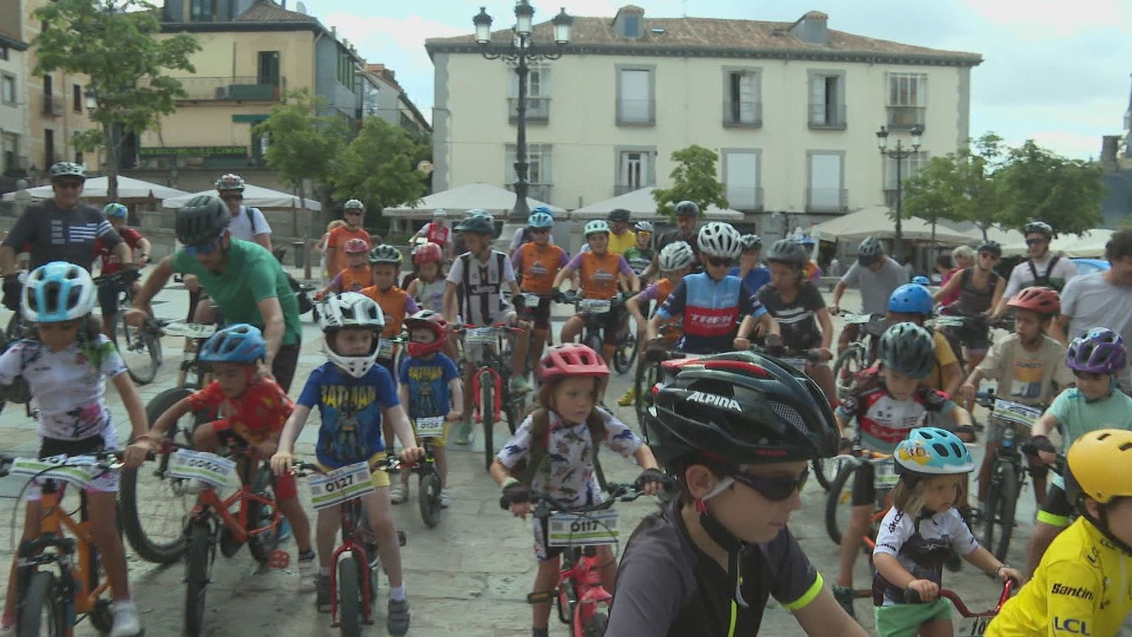 San Lorenzo de El Escorial celebra el Día de la Bicicleta