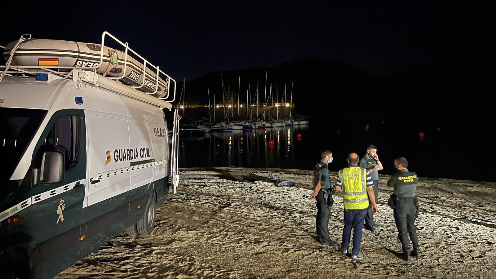 Operativo de búsqueda de la niña en el pantano de San Juan