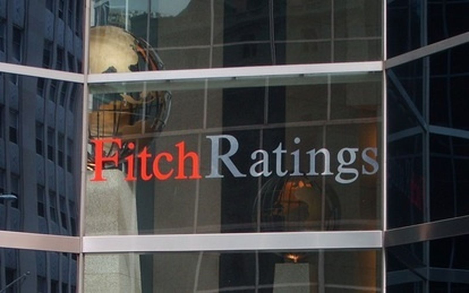 Fitch470