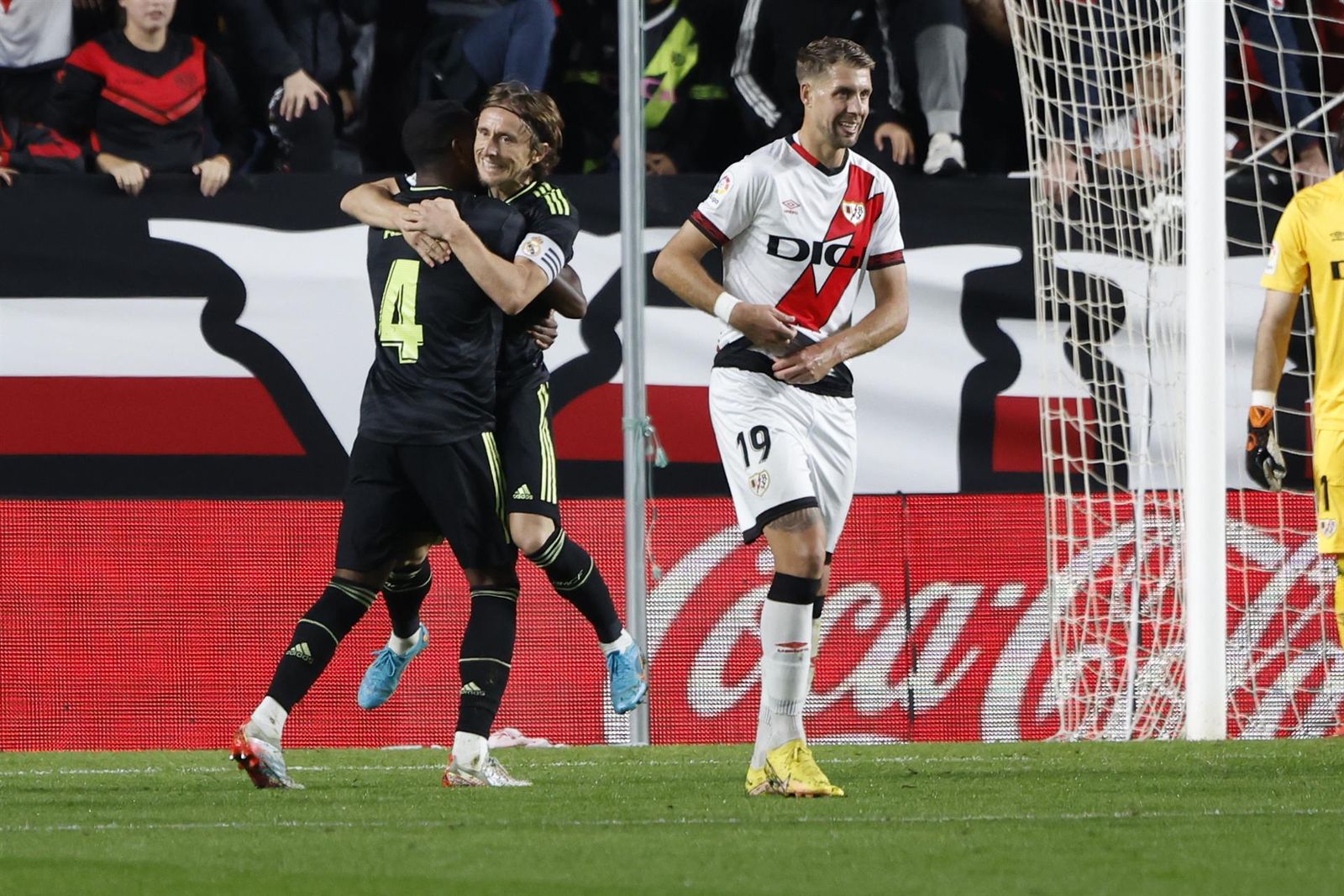 Modric y Alaba ante el Rayo Vallecano