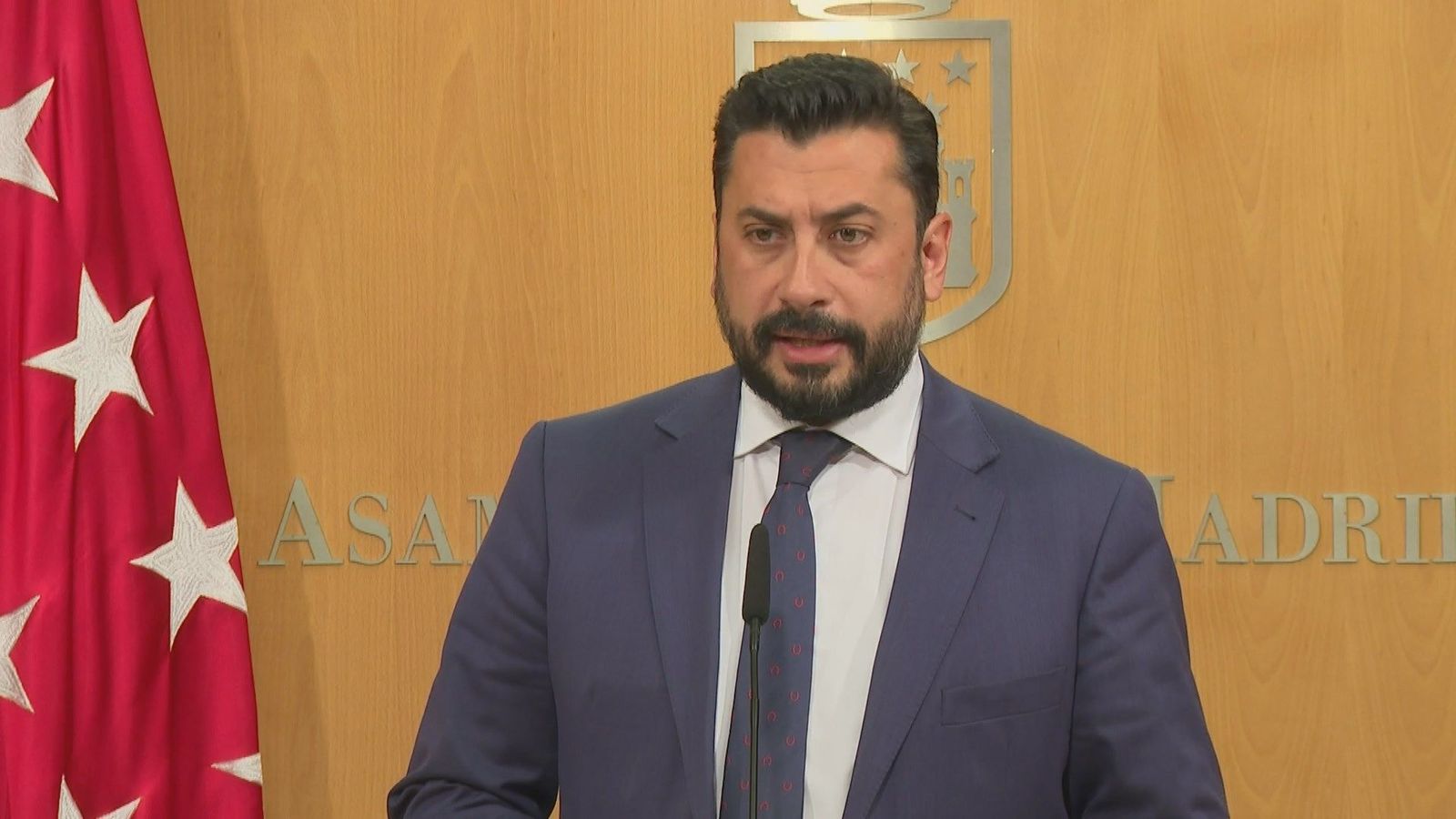 El PP de Madrid dice que Mónica García "debería abandonar el megáfono y trabajar"