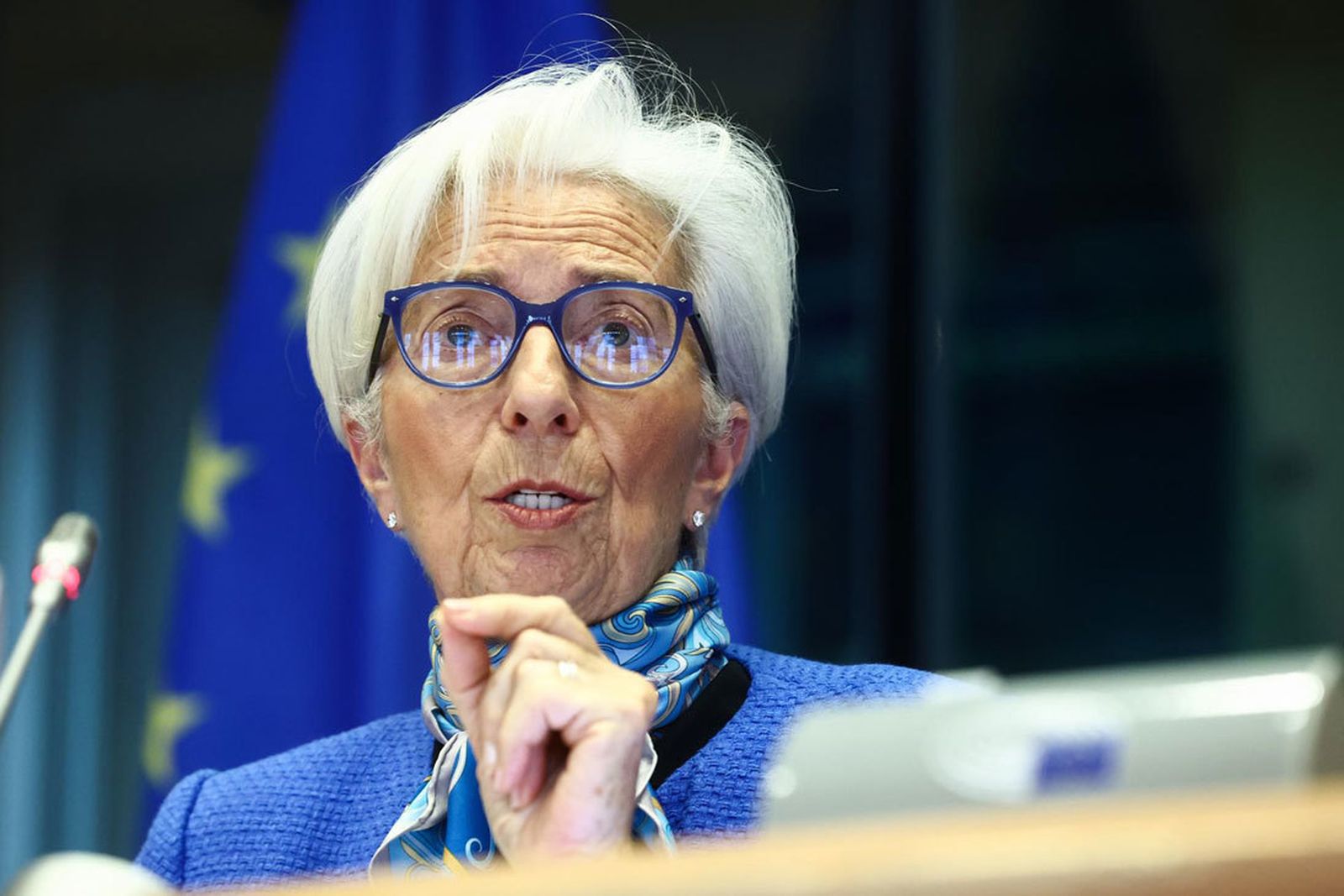 La presidenta del BCE insiste en que hará todo lo necesario para preservar la estabilidad de la zona euro