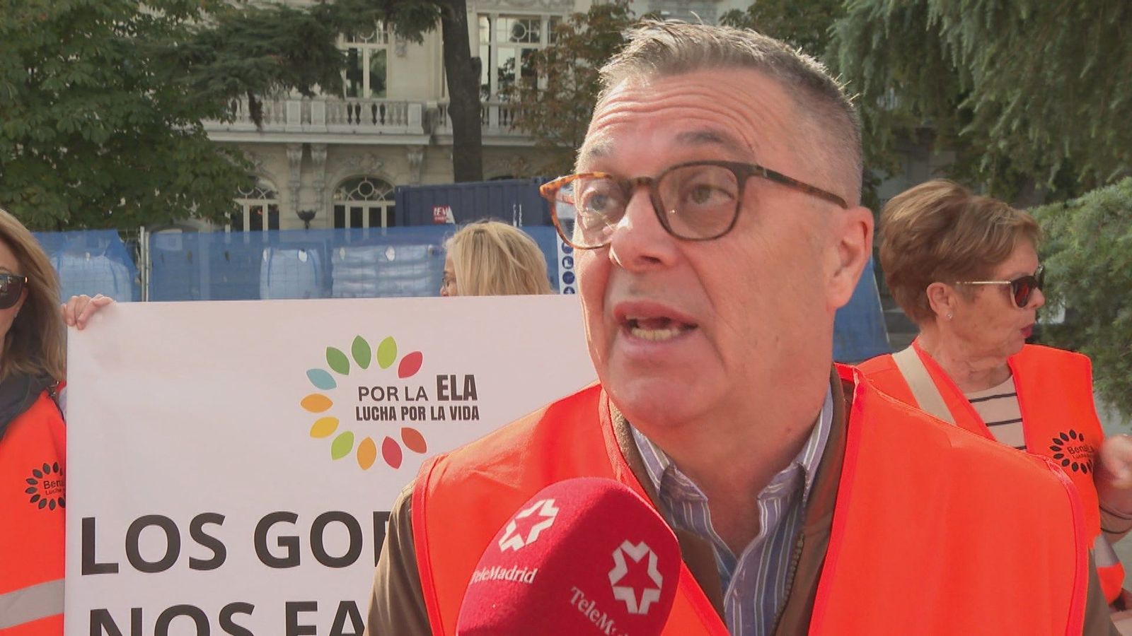 Escepticismo de los pacientes con ELA tras aprobarse el decreto del Gobierno : “Las ayudas siguen sin llegar”