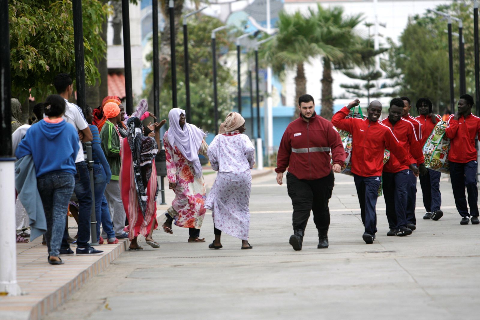 Unos 52 inmigrantes entran en Melilla tras un salto masivo a la valla