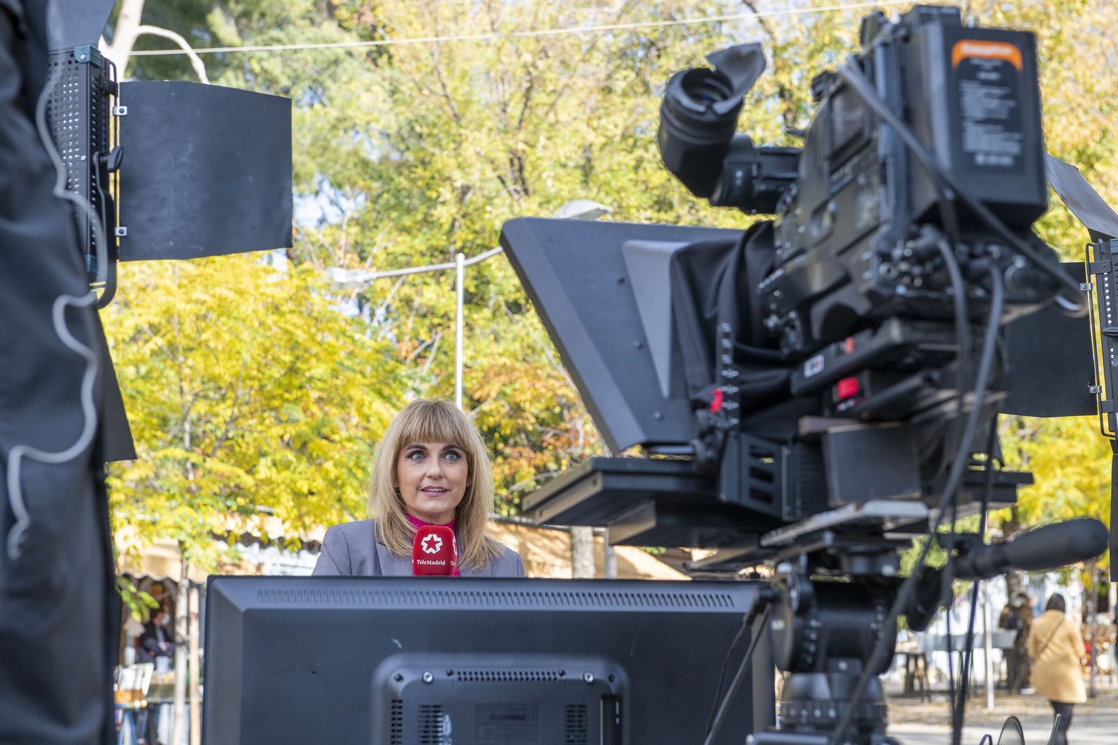 El Telenoticias 1 de Lourdes Maldonado, desde la Cuesta de Moyano
