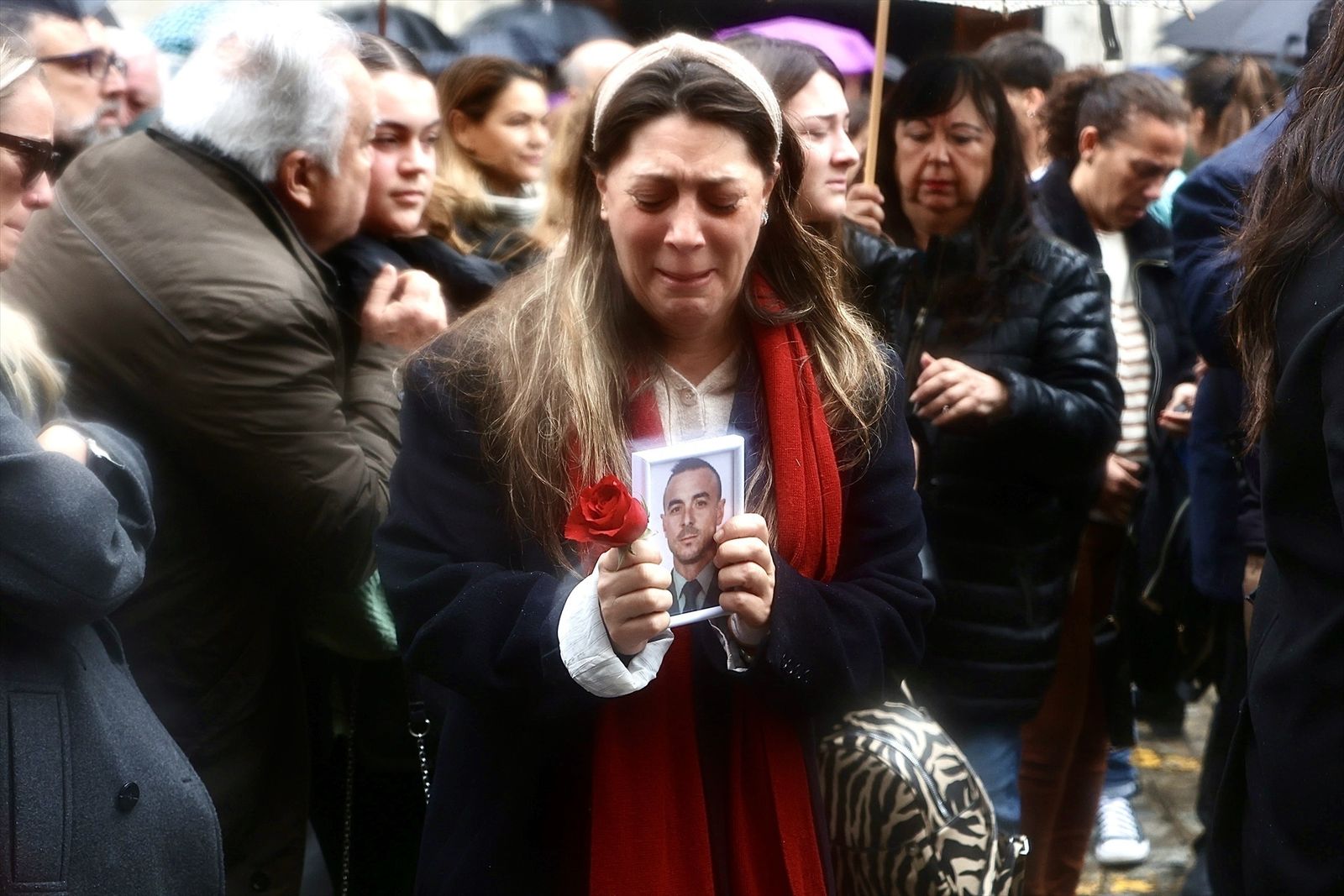 Barbate de duelo por los guardias civiles muertos por una narcolancha