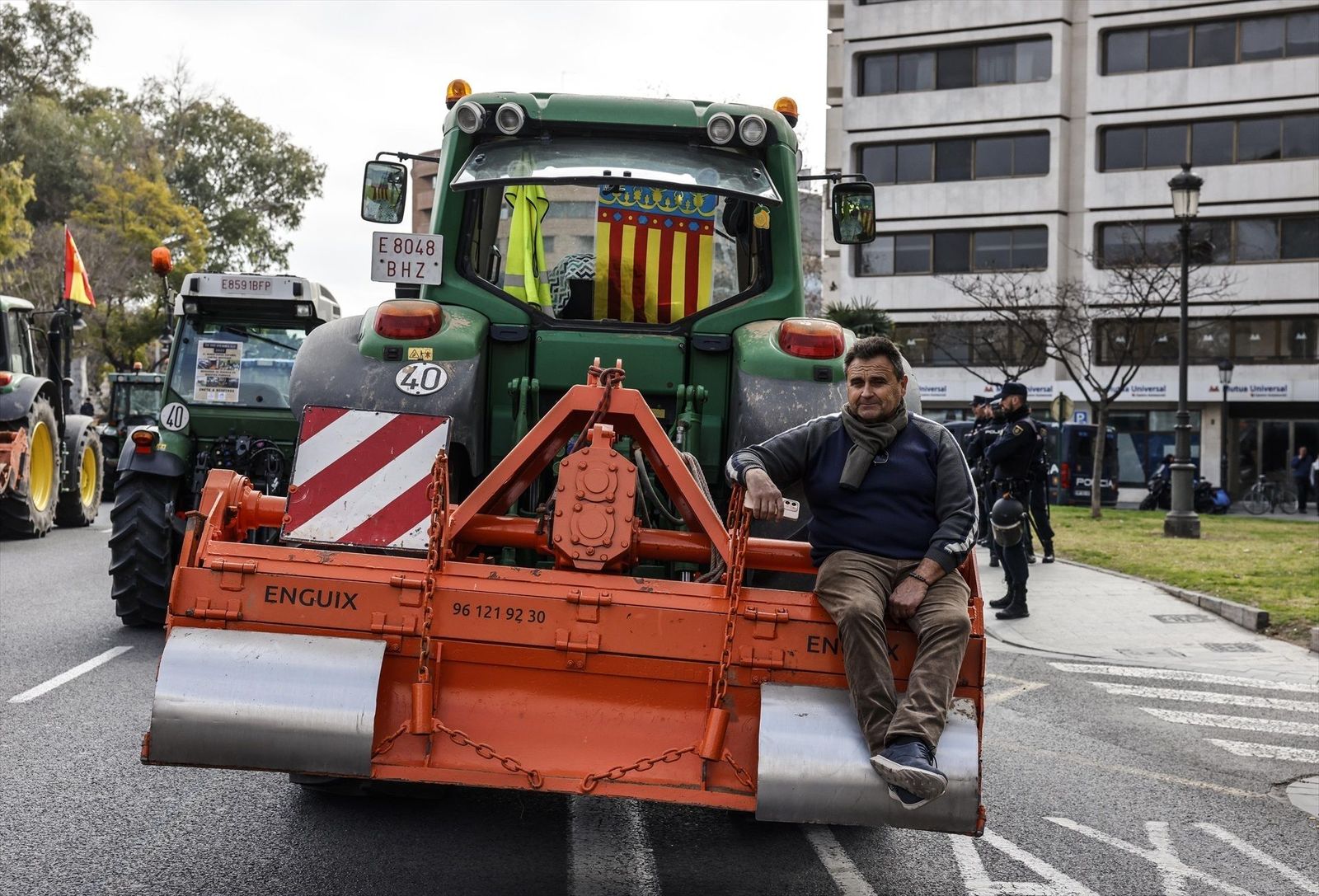 Agricultores y ganaderos vuelven a protestar en varias ciudades españolas por la crisis del sector