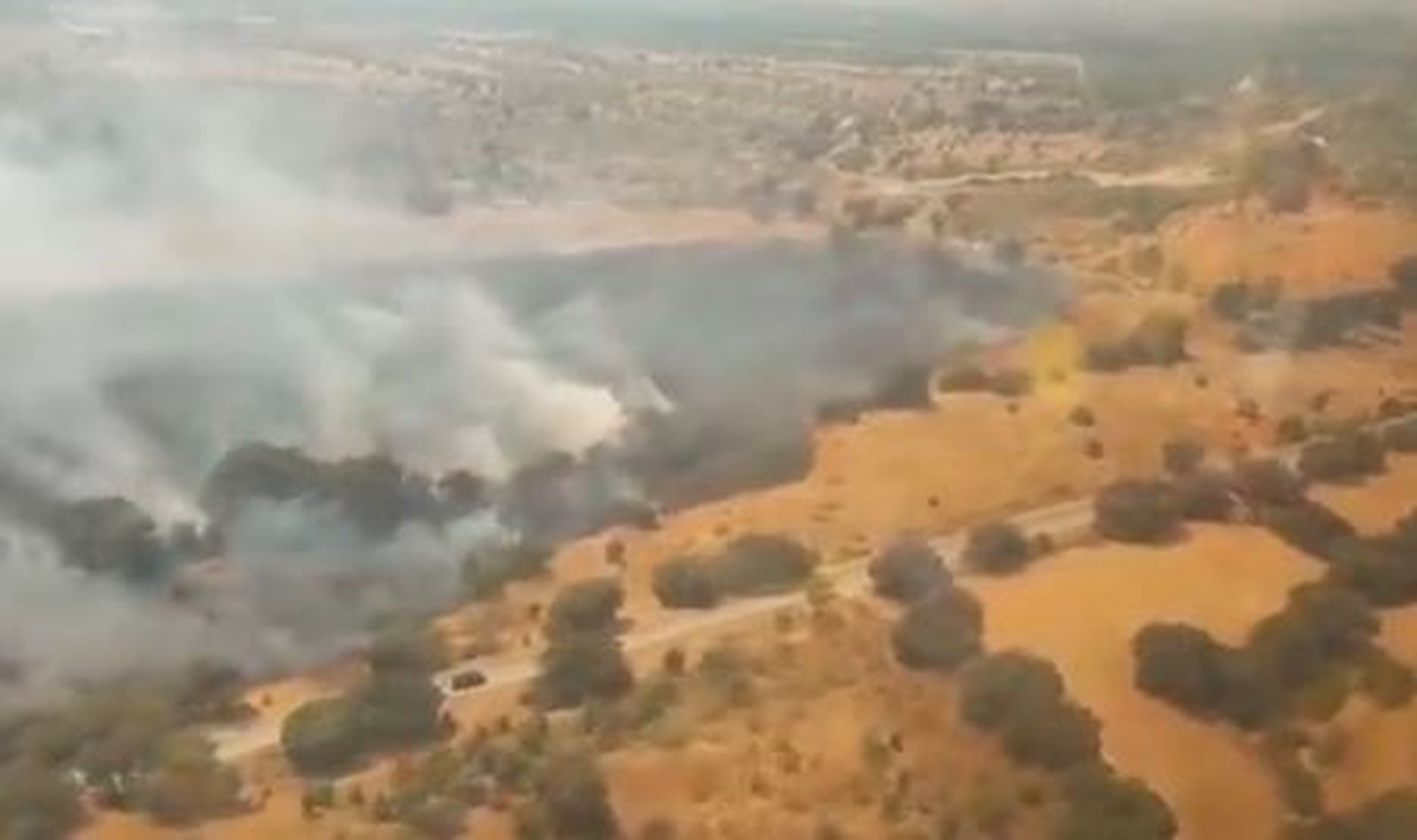 Incendio entre Aldea del Fresno y Méntrida