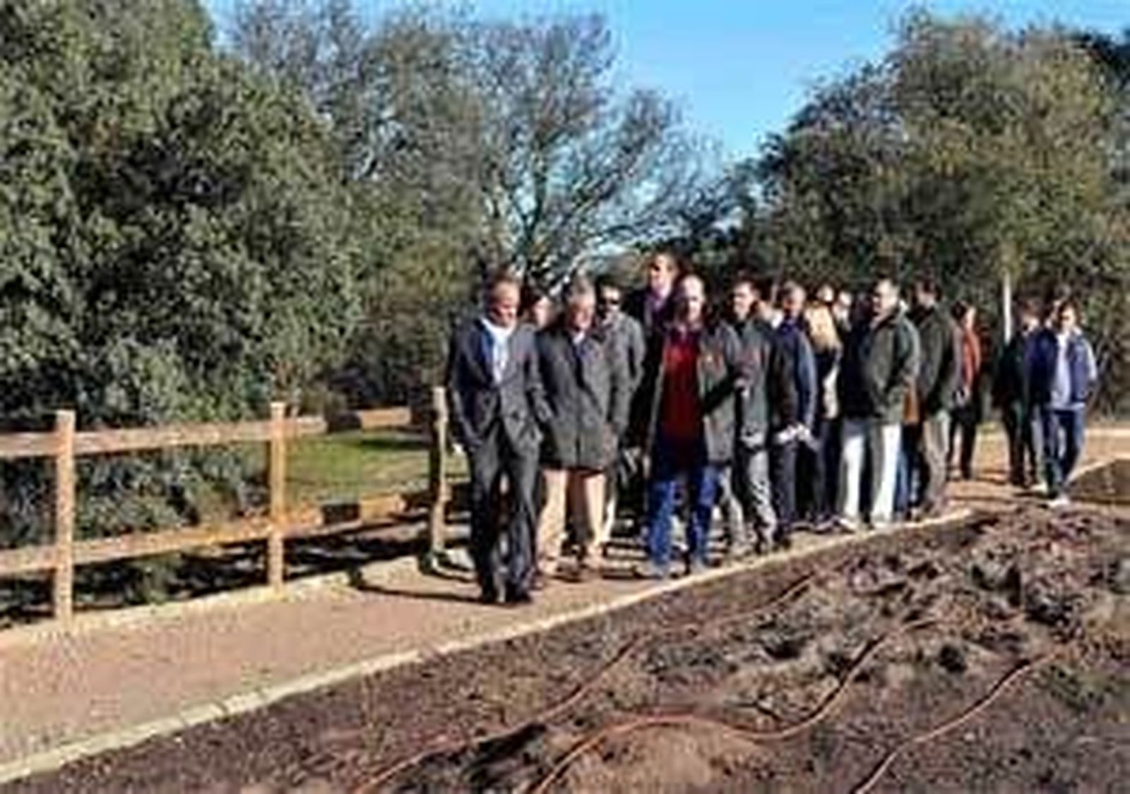 Sevilla la Nueva estrena área recreativa botánica