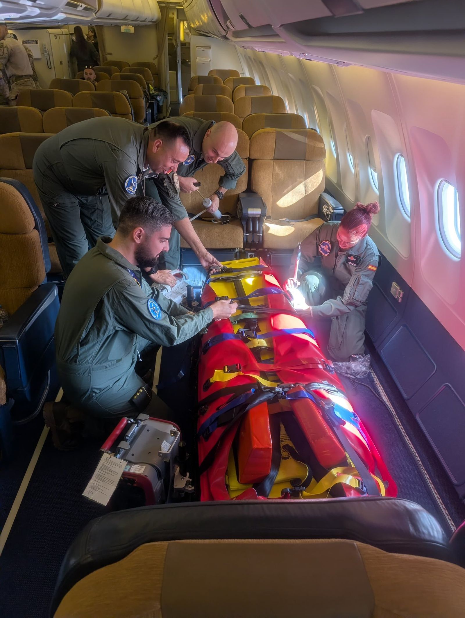 Avión del Ejército que se dirige a Gaza