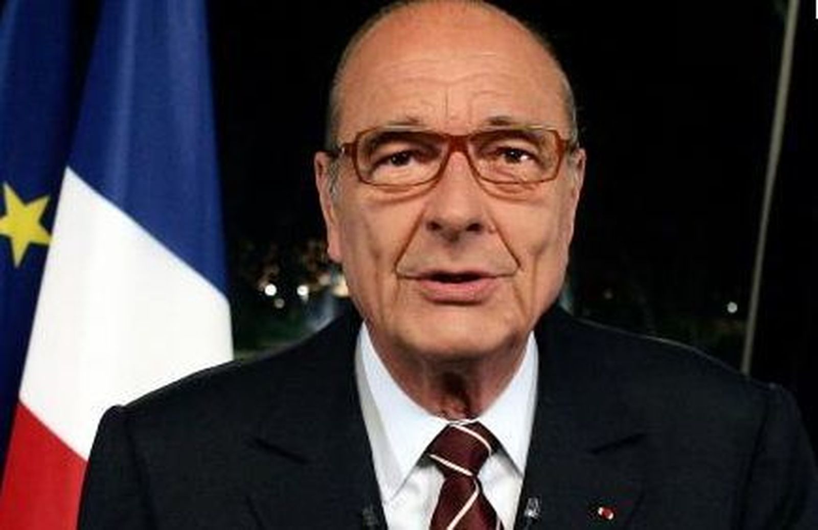 Nuevo escándalo planea sobre Chirac por supuesto tráfico de fondos africanos