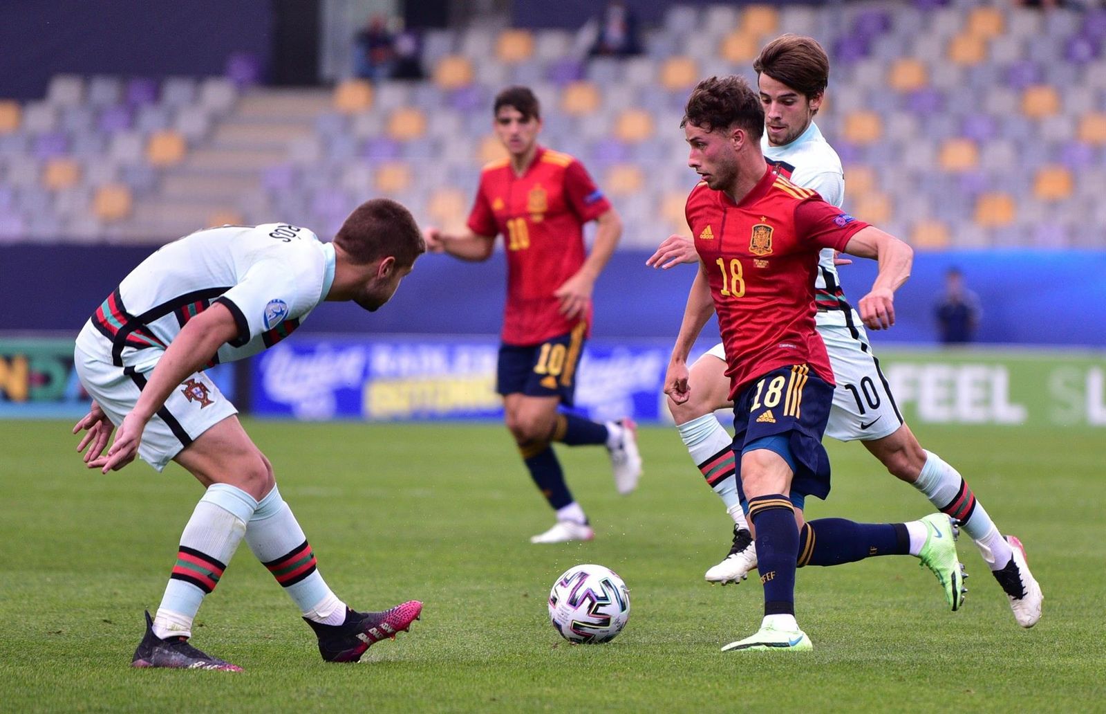 Javier Puado ante Portugal
