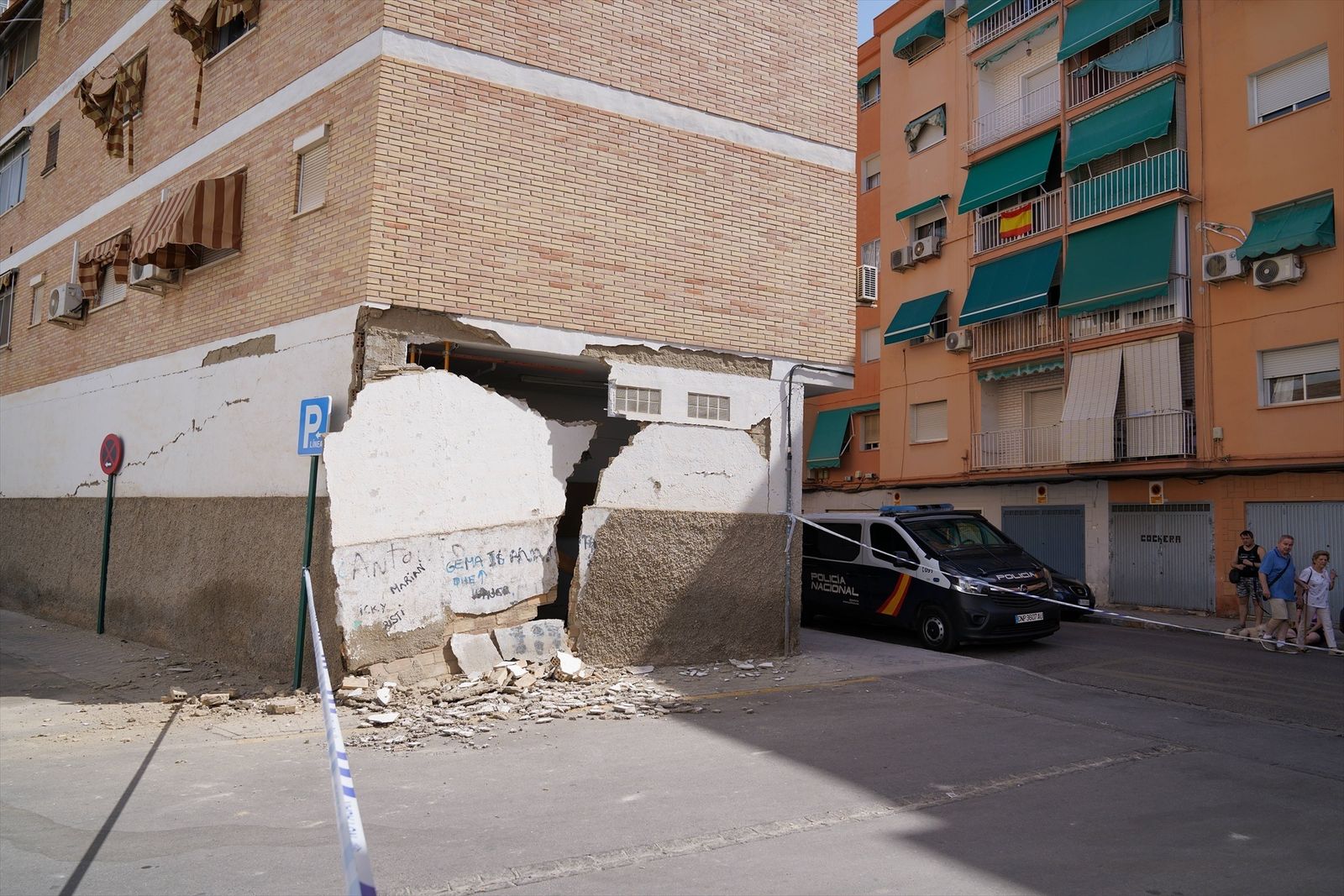 Imágenes de los destrozos causado por uno de los terremotos ocurrido en Granada y su área metropolitana, a 18 de agosto de 2026